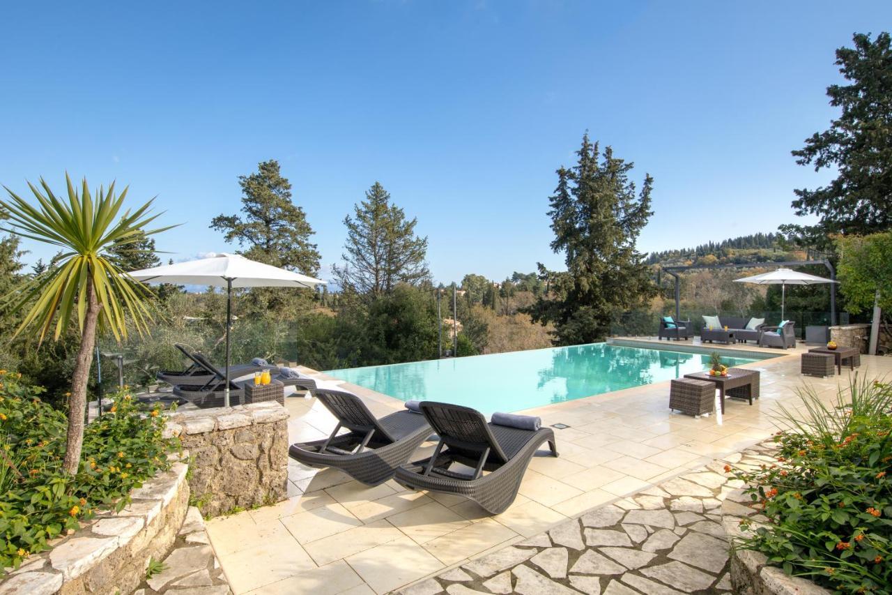Villa Iremia By Rodostamo Collection Gazátika エクステリア 写真